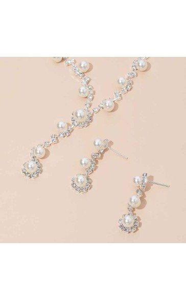 Ladies' Elegant Alloy With Irregular Rhinestone Jewelry Sets